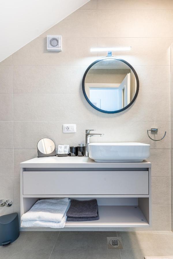 New 4 Star Apartment M&A In Town קרס מראה חיצוני תמונה