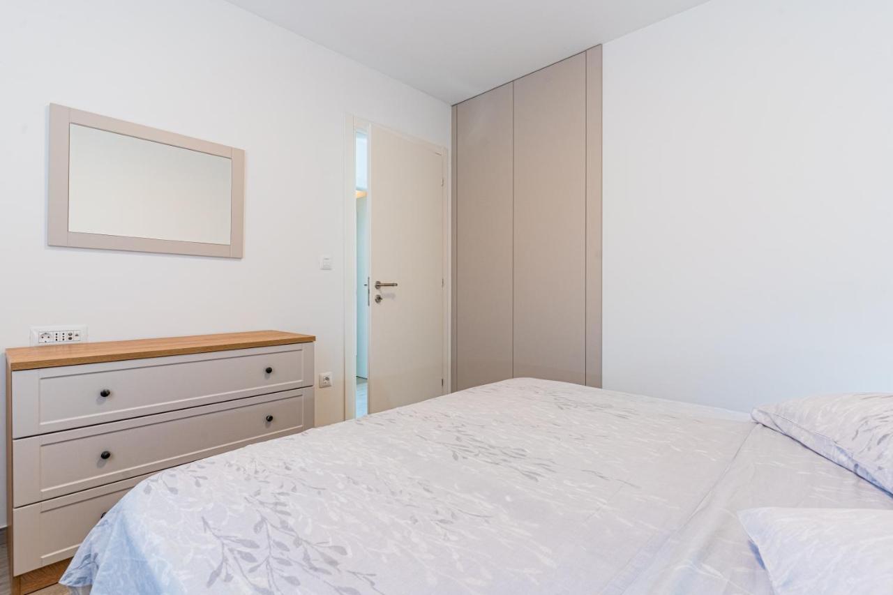 New 4 Star Apartment M&A In Town קרס מראה חיצוני תמונה